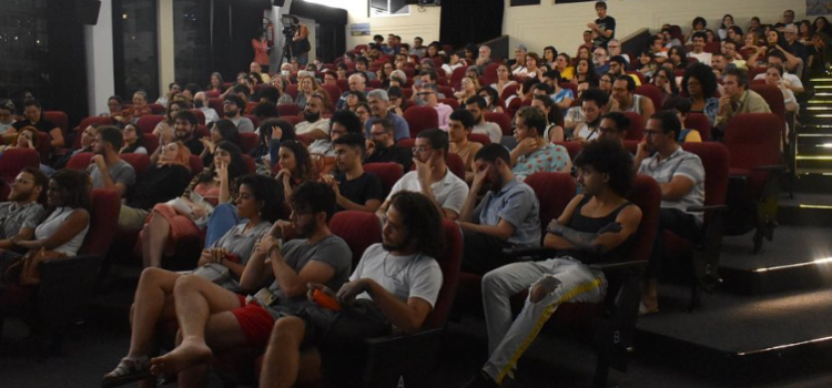 Cinema da Fundação do Derby reabre com programação especial e gratuita nesta quinta-feira (17/08) Cinema da Fundação do Derby reabre com programação especial e gratuita nesta quinta-feira (17/08)